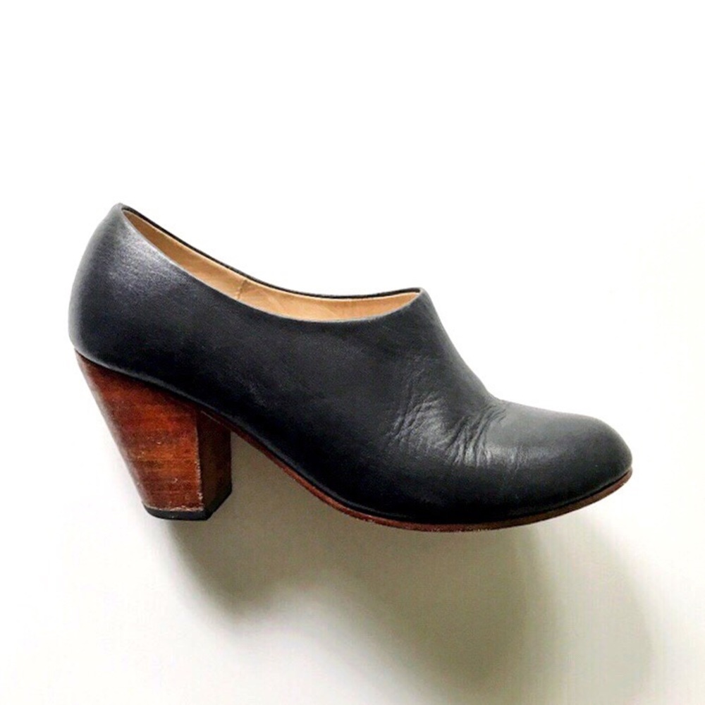 •new listing• Nisolo Austin Noir Bootie